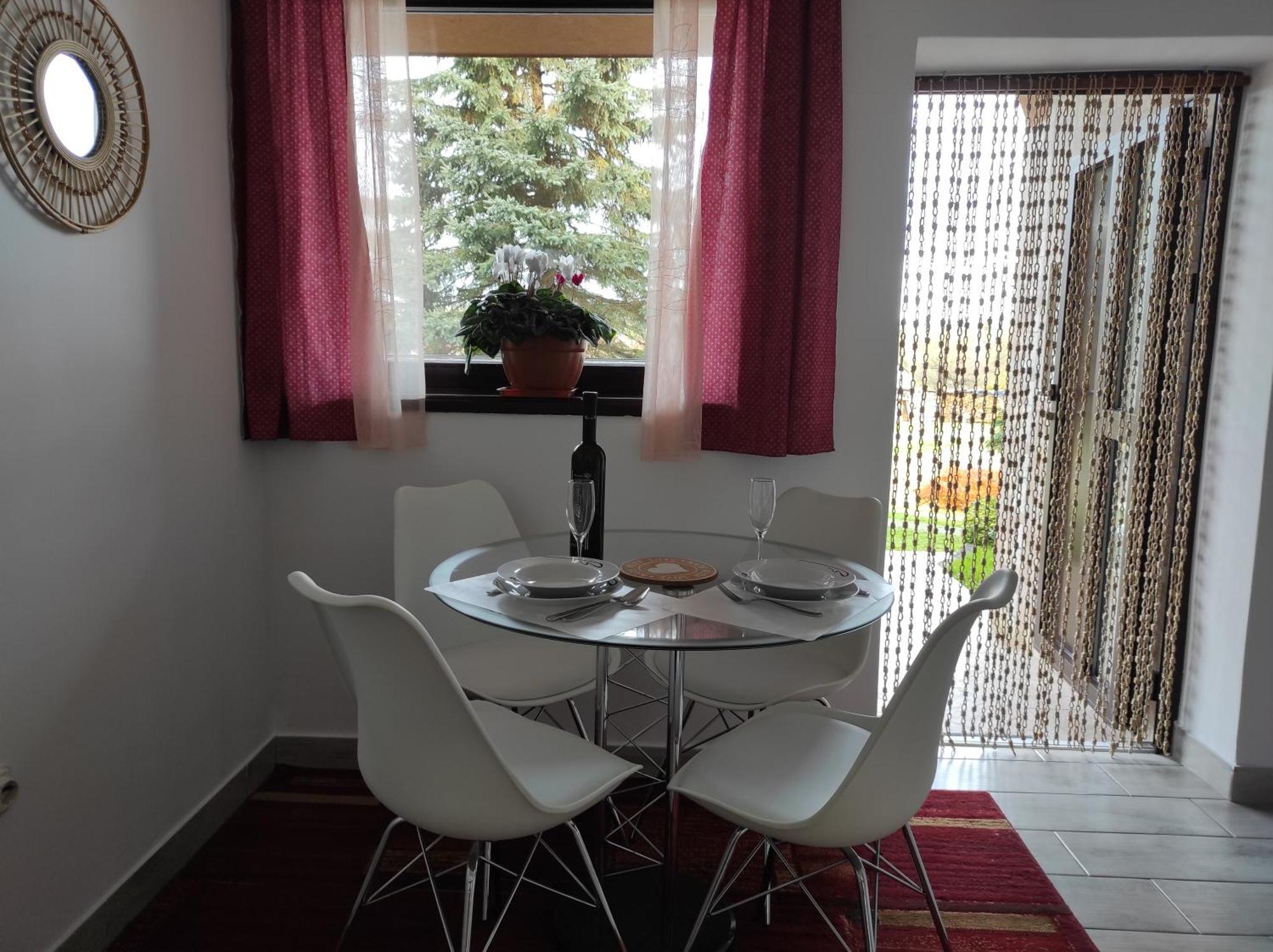 Apartment Stipcic-Mreznicki Brig ドゥガ・レサ エクステリア 写真